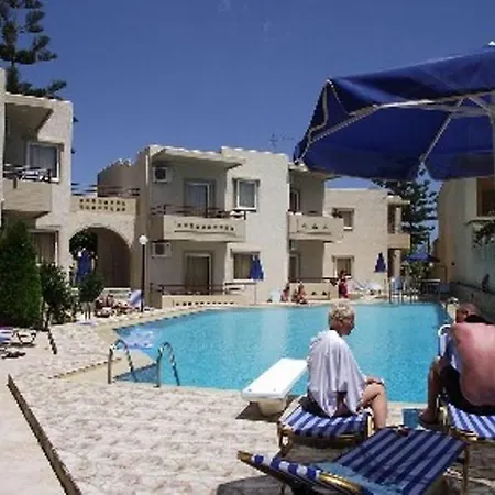 Relax 2* Agia Marina